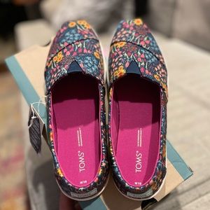 Tom’s Alpargata Cupsole in Steel Blue/Flower Fields - Women’s - Size 10 - NWT